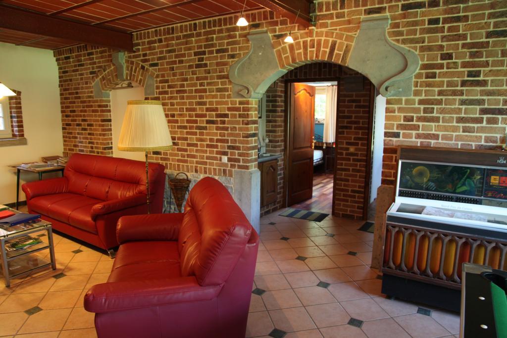 La Citadelle D'Hututu Bed & Breakfast Avesnes-sur-Helpe Exterior photo